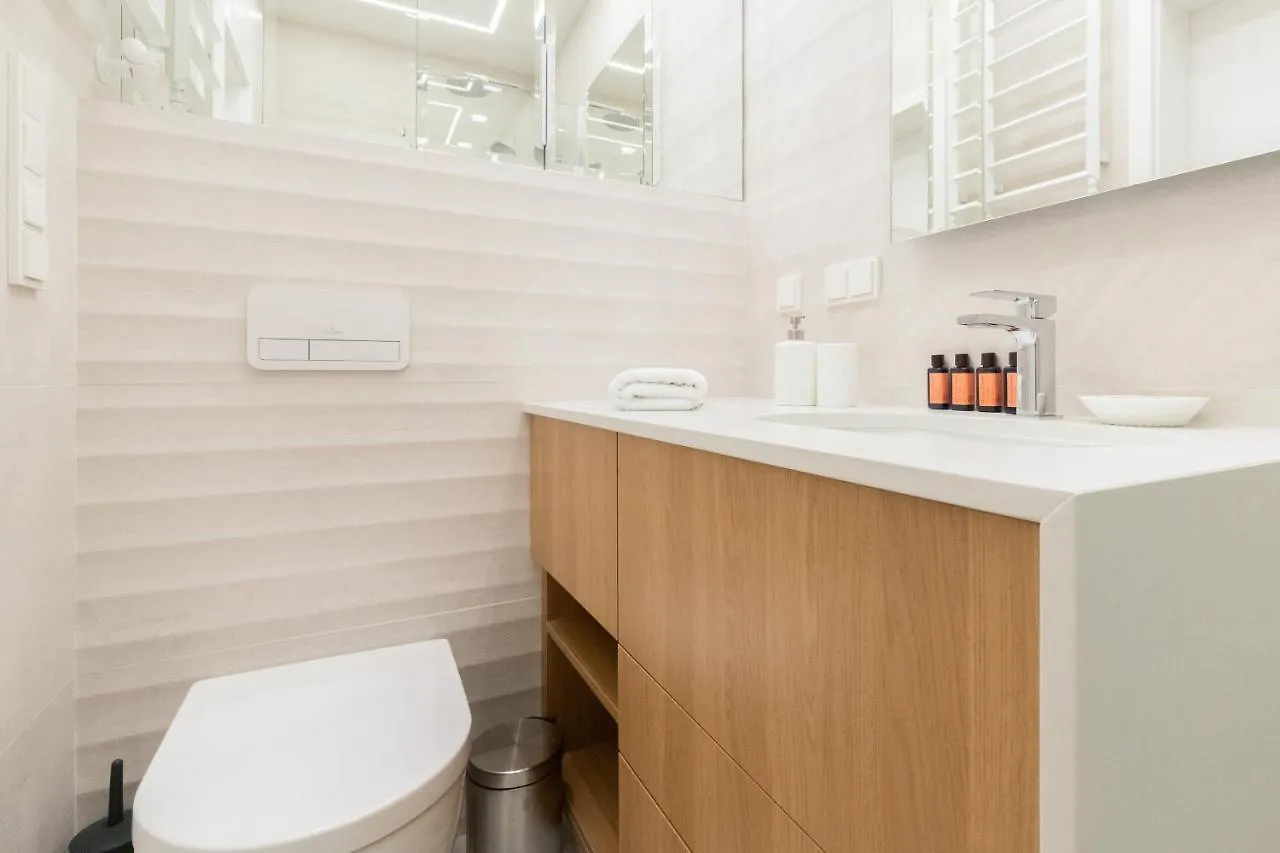 Mennica Residence - City Center Apartments By Noclegi Renters Warsaw