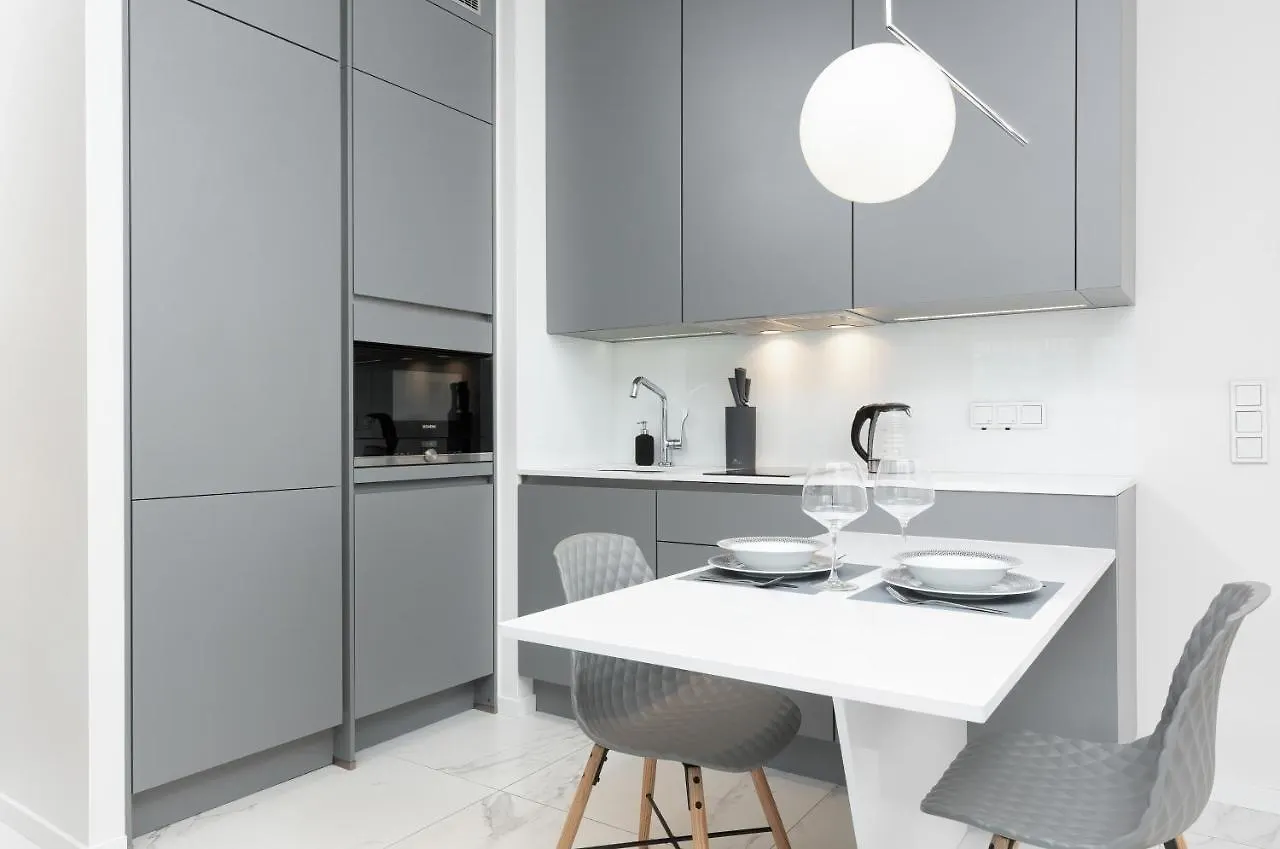 Mennica Residence - City Center Apartments By Noclegi Renters Warsaw Aparthotel